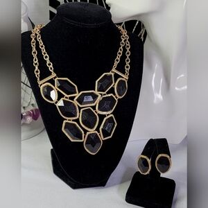 Gold Double Chain with Black Acrylic Faceted Stones Bib Necklace Earrings Set